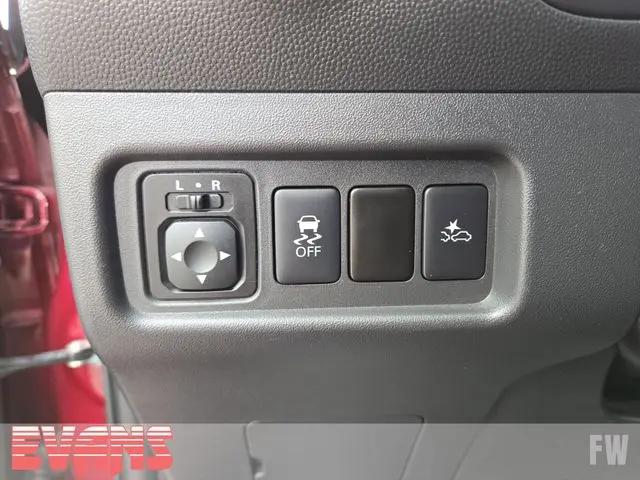 2024 Mitsubishi Mirage LE