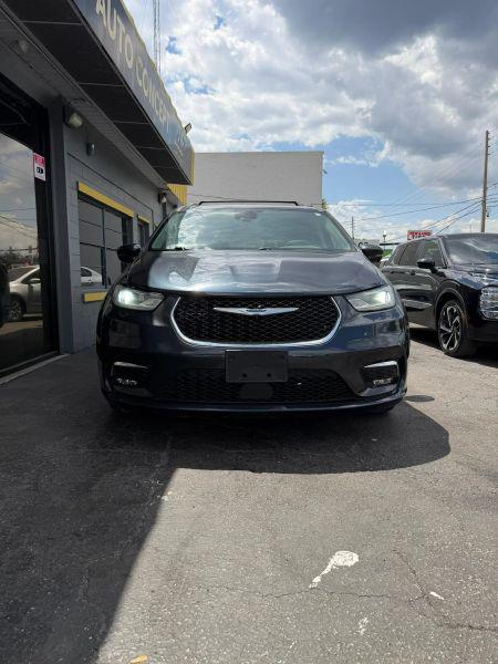 2021 Chrysler Pacifica Touring