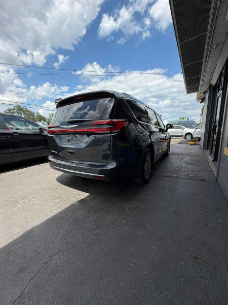 2021 Chrysler Pacifica Touring