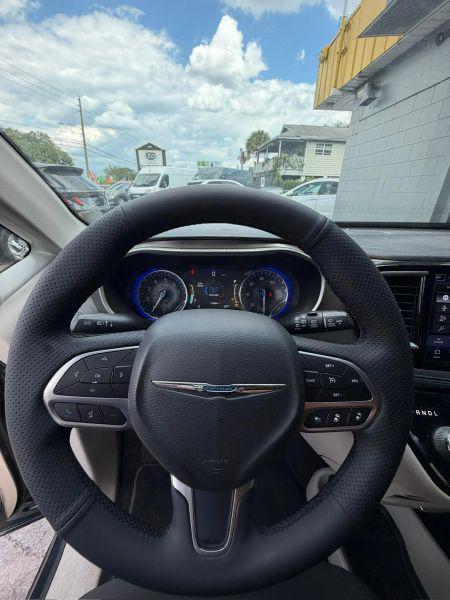 2021 Chrysler Pacifica Touring