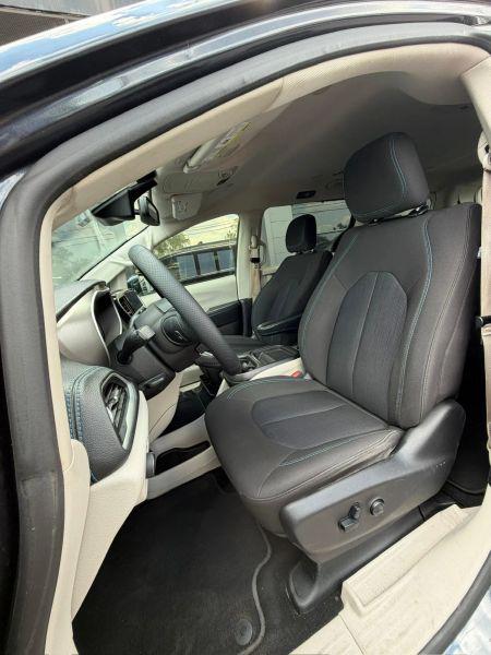 2021 Chrysler Pacifica Touring