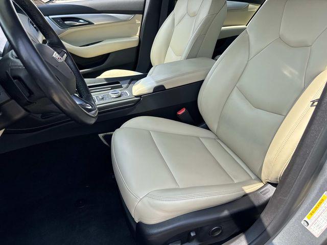2023 Cadillac CT5 Luxury