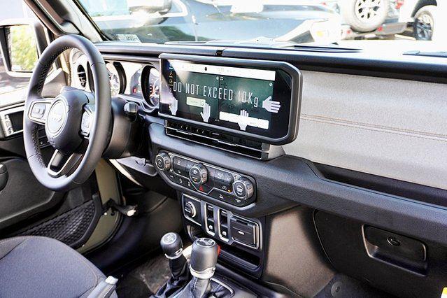 2026 Jeep Wrangler 2-Door Sport S 4x4