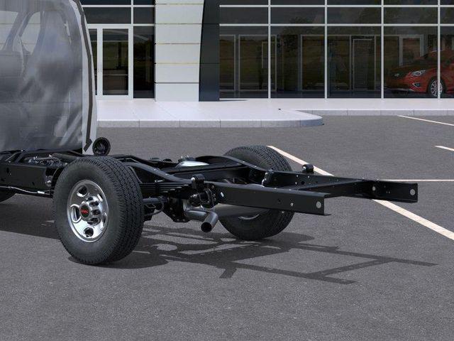 2025 GMC Savana Cutaway Work Van