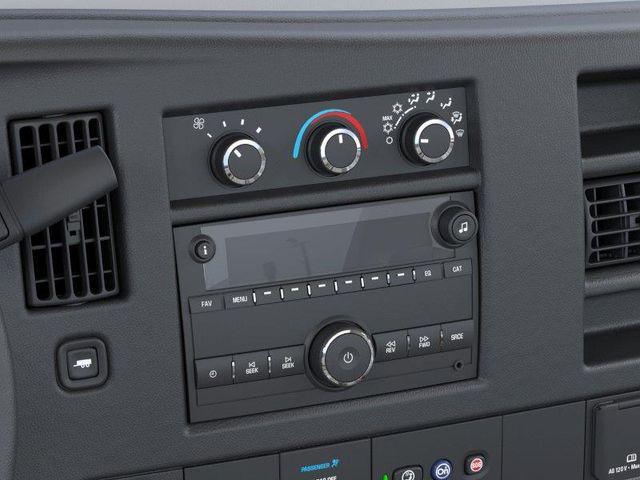 2025 GMC Savana Cutaway Work Van