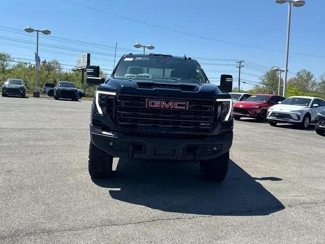 2026 GMC Sierra 2500HD Crew Cab, Standard Bed, AT4X, 4WD
