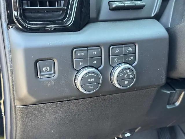 2026 GMC Sierra 2500HD Crew Cab, Standard Bed, AT4X, 4WD