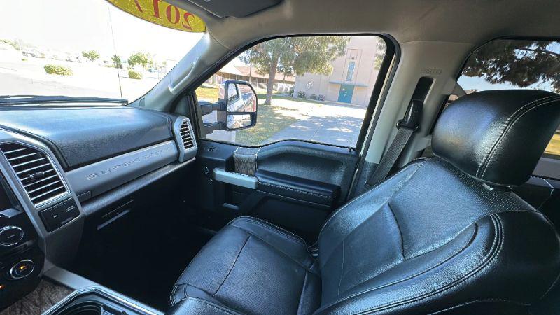 2017 Ford F-250 LARIAT