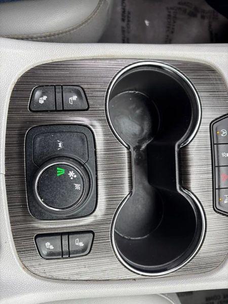 2023 GMC Acadia FWD SLT