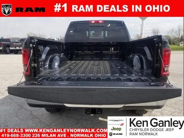 2026 Ram 3500 Tradesman Crew Cab 4x4 6'4" Box