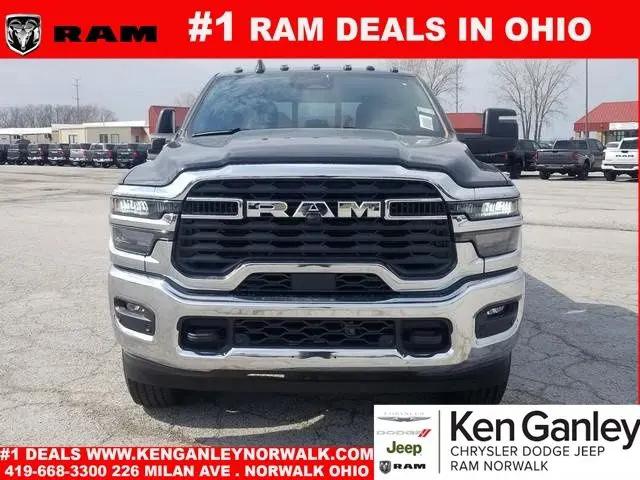 2026 Ram 3500 Tradesman Crew Cab 4x4 64 Box