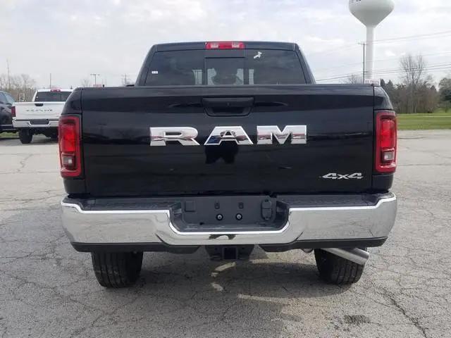 2026 Ram 3500 Tradesman Crew Cab 4x4 64 Box