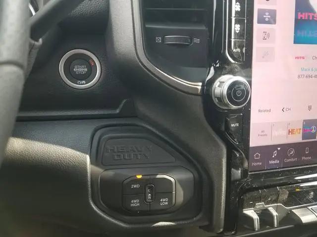 2026 Ram 3500 Tradesman Crew Cab 4x4 64 Box