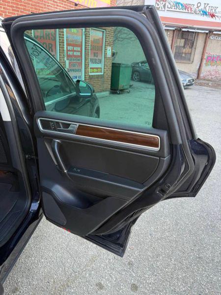 2015 Volkswagen Touareg TDI Lux