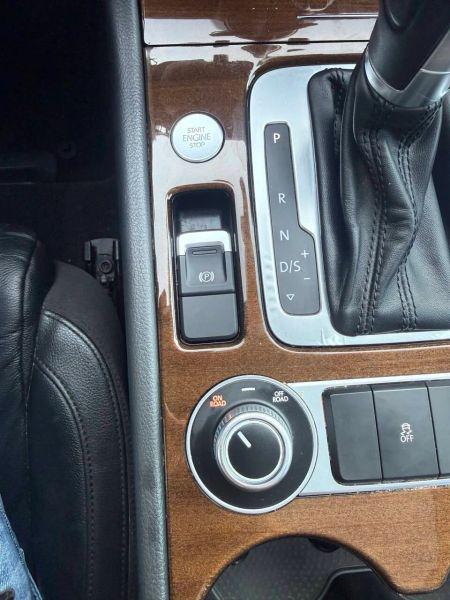 2015 Volkswagen Touareg TDI Lux