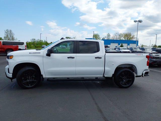 2021 Chevrolet Silverado 1500 4WD Crew Cab Short Bed Custom