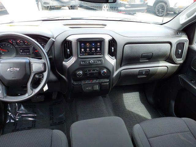 2021 Chevrolet Silverado 1500 4WD Crew Cab Short Bed Custom