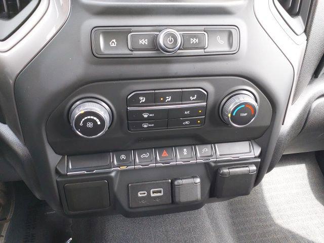 2021 Chevrolet Silverado 1500 4WD Crew Cab Short Bed Custom