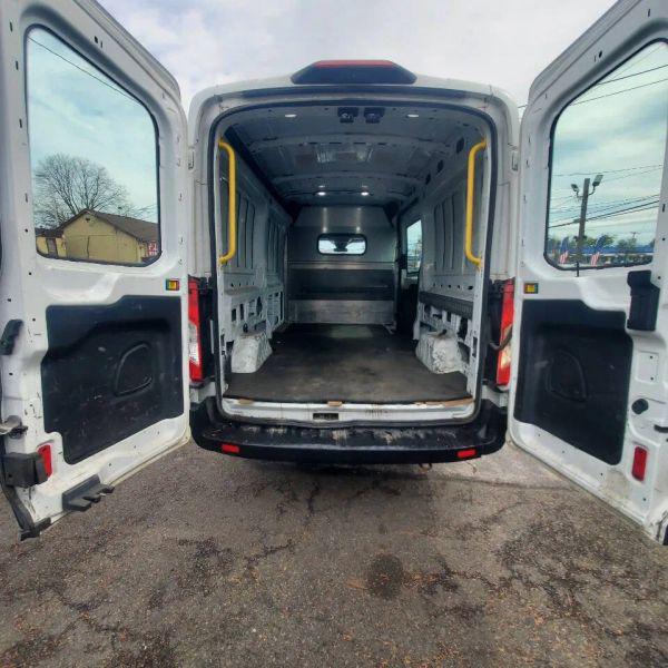2019 Ford Transit Medium Roof w/Sliding Side Door w/LWB