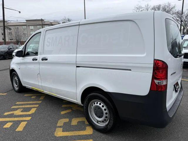 2022 Mercedes-Benz Metris Base