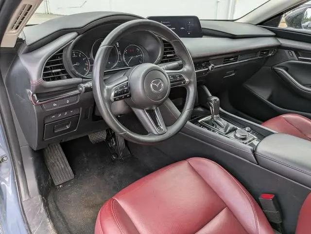 2024 Mazda Mazda3 2.5 S Carbon Edition
