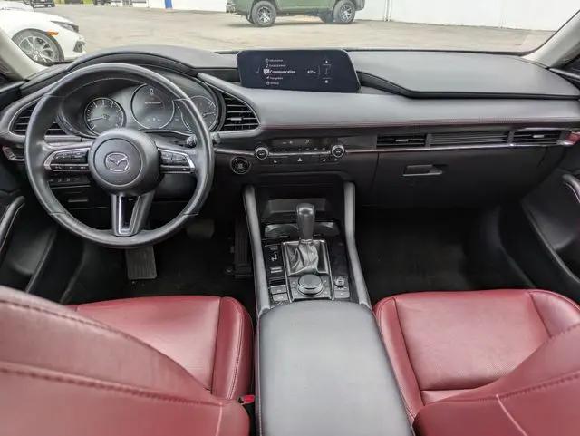 2024 Mazda Mazda3 2.5 S Carbon Edition