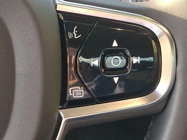 2024 Volvo S60 B5 Plus Dark Theme