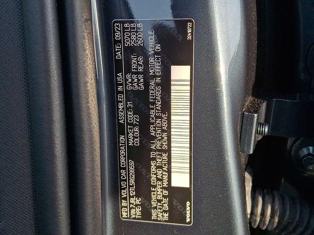 2024 Volvo S60 B5 Plus Dark Theme