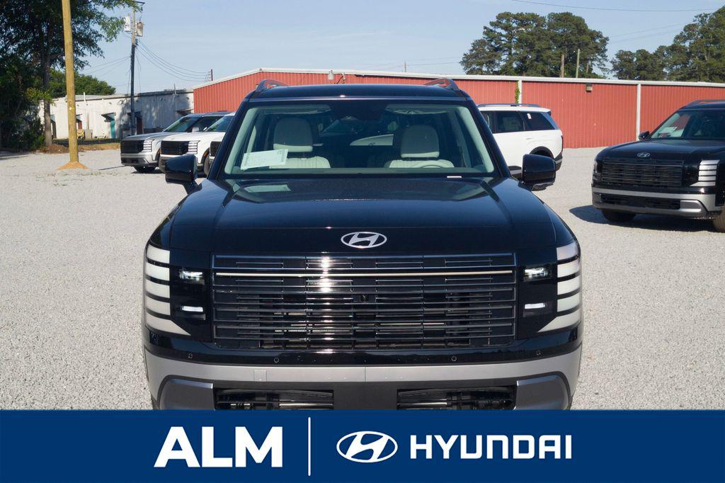 New 2026 Abyss Black Pearl HYUNDAI SEL Premium FWD image 3