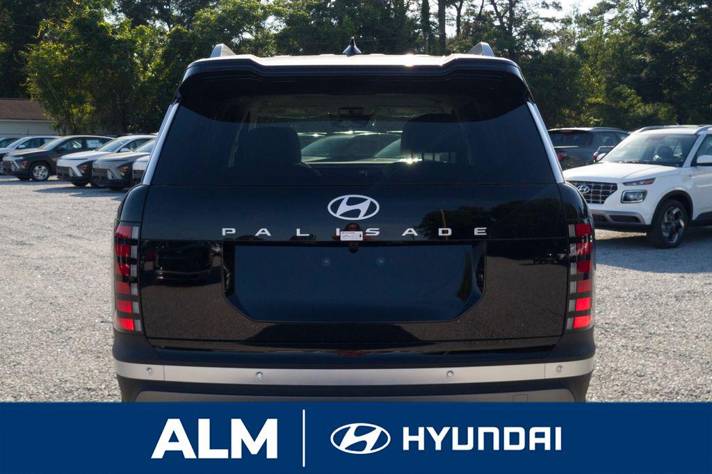 New 2026 Abyss Black Pearl HYUNDAI SEL Premium FWD image 7