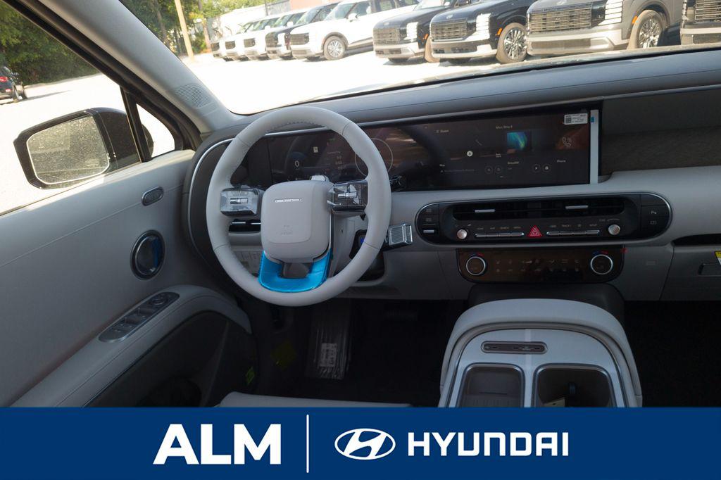 New 2026 Abyss Black Pearl HYUNDAI SEL Premium FWD image 21