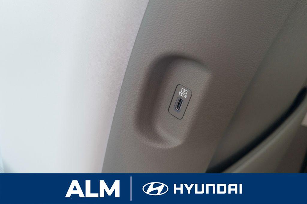 New 2026 Abyss Black Pearl HYUNDAI SEL Premium FWD image 22