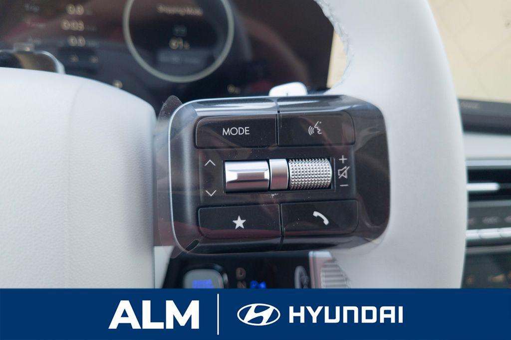 New 2026 Abyss Black Pearl HYUNDAI SEL Premium FWD image 29