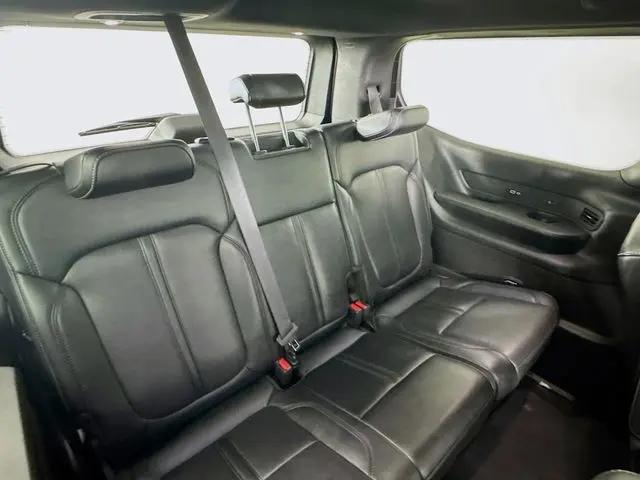 2025 Jeep Wagoneer Series III 4x4