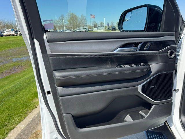 2026 Jeep Grand Wagoneer Limited Reserve 4x4