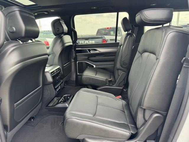 2026 Jeep Grand Wagoneer Limited Reserve 4x4