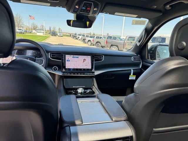 2026 Jeep Grand Wagoneer Limited Reserve 4x4
