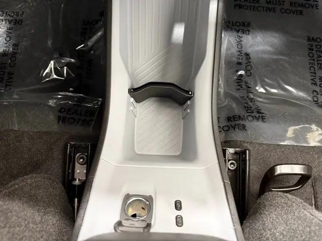 2027 Chevrolet Bolt LT FWD