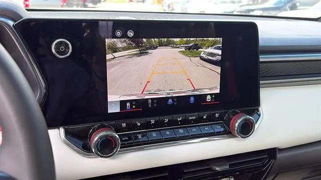 2023 GMC Canyon 4WD Crew Cab Short Box AT4X
