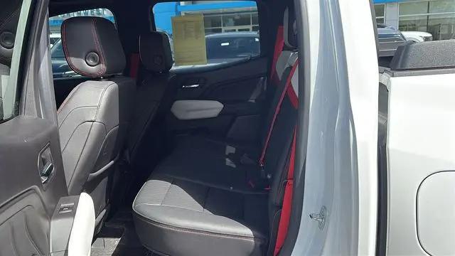 2023 GMC Canyon 4WD Crew Cab Short Box AT4X