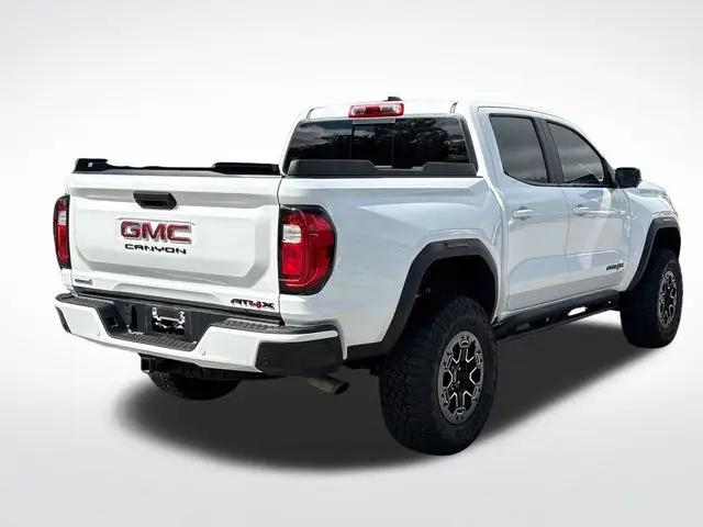 2023 GMC Canyon 4WD Crew Cab Short Box AT4X
