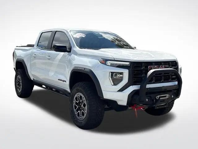 2023 GMC Canyon 4WD Crew Cab Short Box AT4X