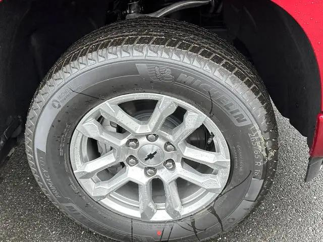 2026 Chevrolet Silverado 1500 4WD Crew Cab Short Bed RST