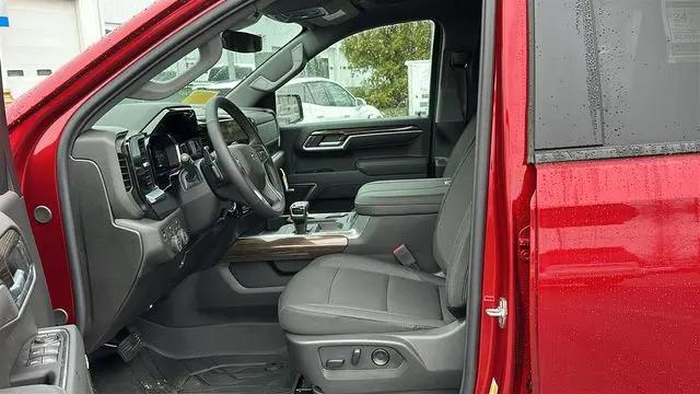 2026 Chevrolet Silverado 1500 4WD Crew Cab Short Bed RST