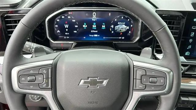 2026 Chevrolet Silverado 1500 4WD Crew Cab Short Bed RST