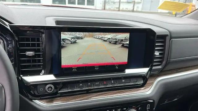 2026 Chevrolet Silverado 1500 4WD Crew Cab Short Bed RST