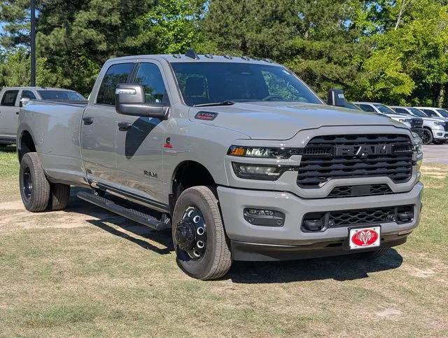 2026 Ram 3500 Big Horn Crew Cab 4x4 8' Box