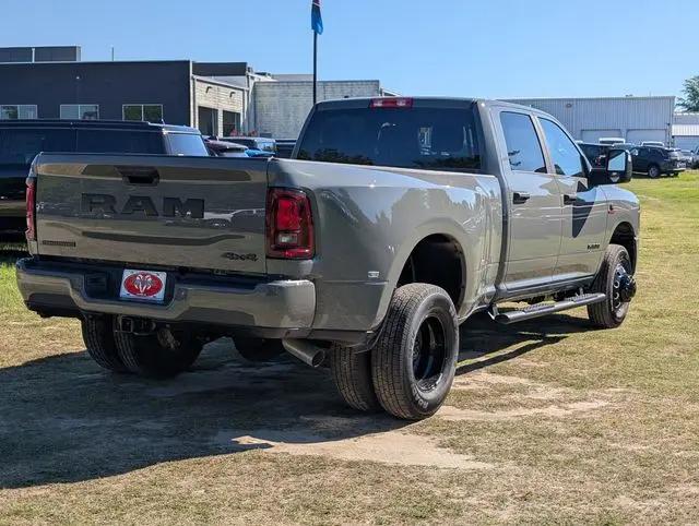 2026 Ram 3500 Big Horn Crew Cab 4x4 8' Box