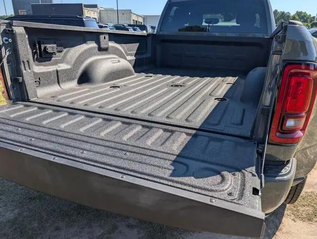 2026 Ram 3500 Big Horn Crew Cab 4x4 8' Box