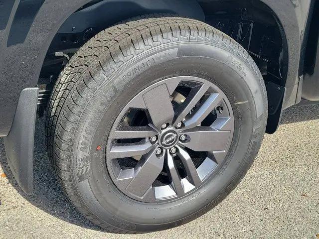 2026 Nissan Frontier Crew Cab SV 4x2